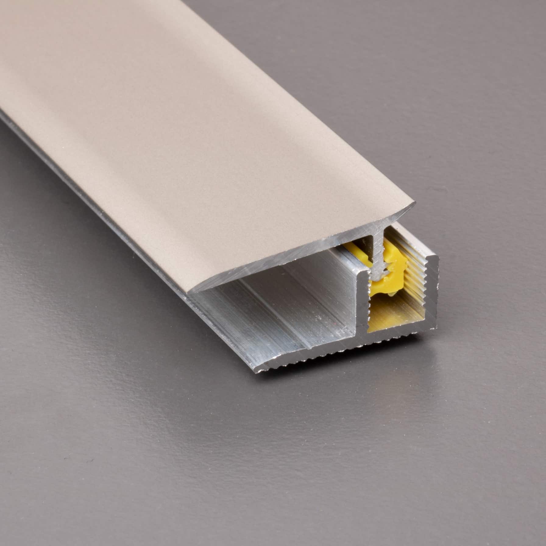 Wandanschlussprofil Clip titan