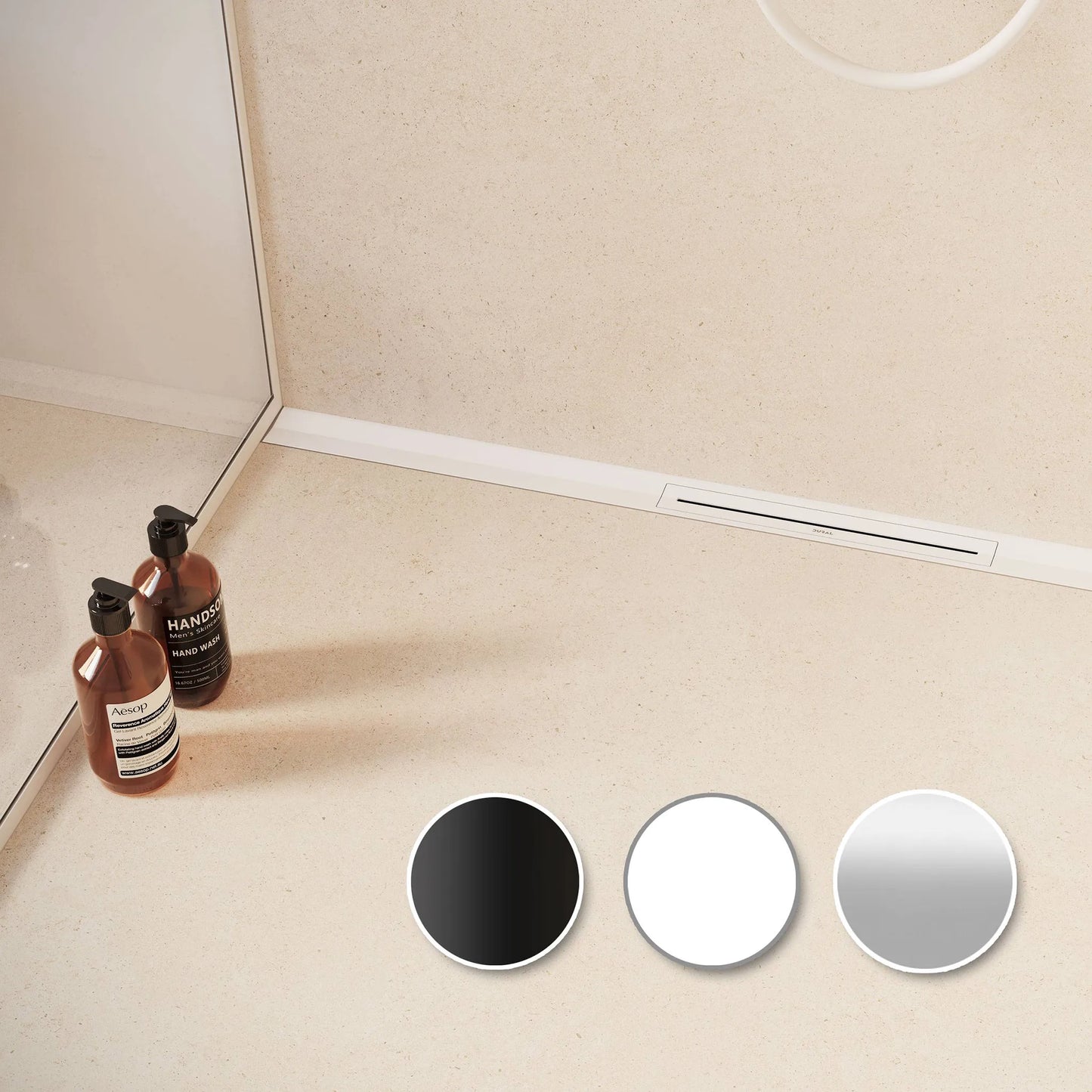 Ambientebild kürzbare Duschrinne für die Wand